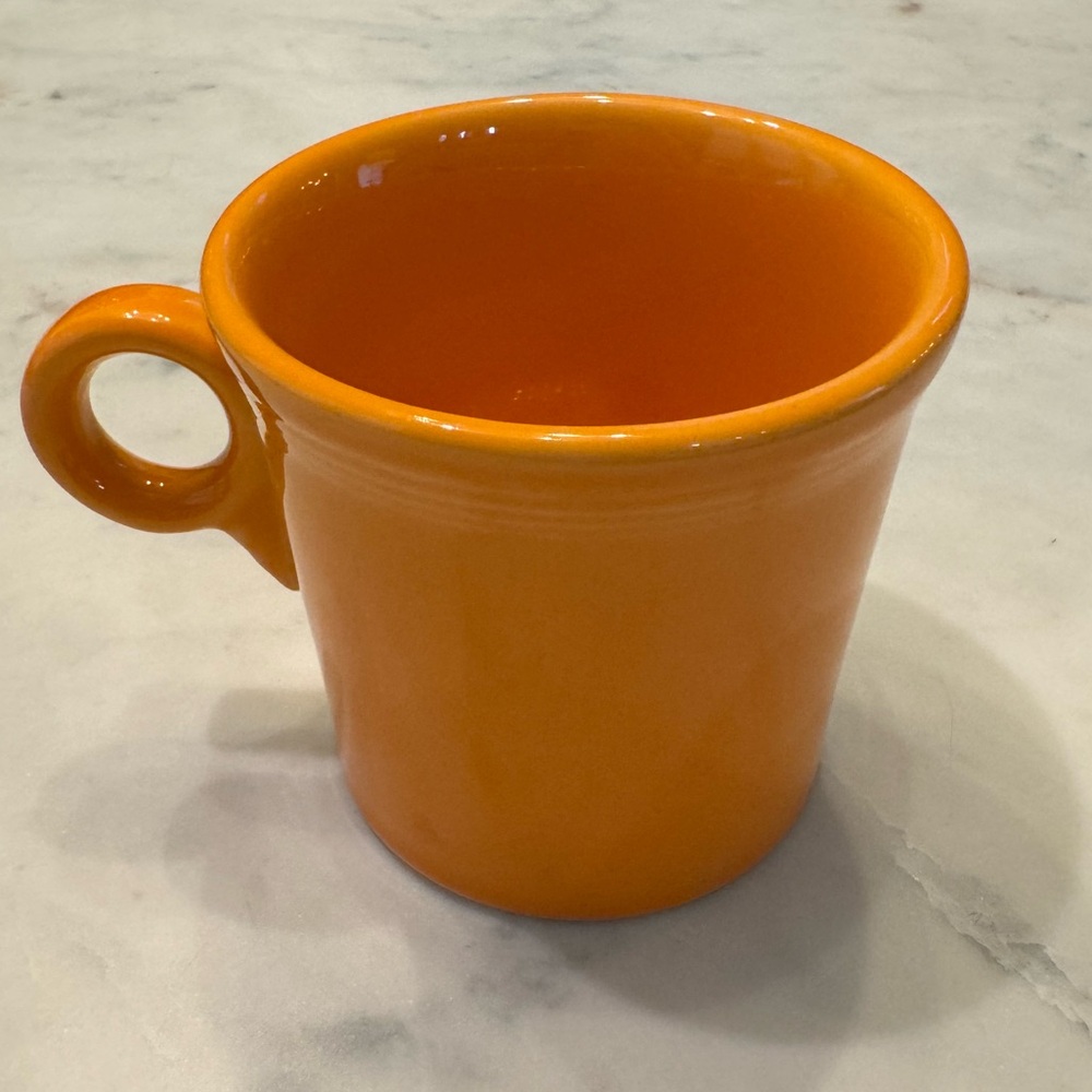 Fiestaware Classic Ring Handle 10 1/4 oz Mug in Daffodil